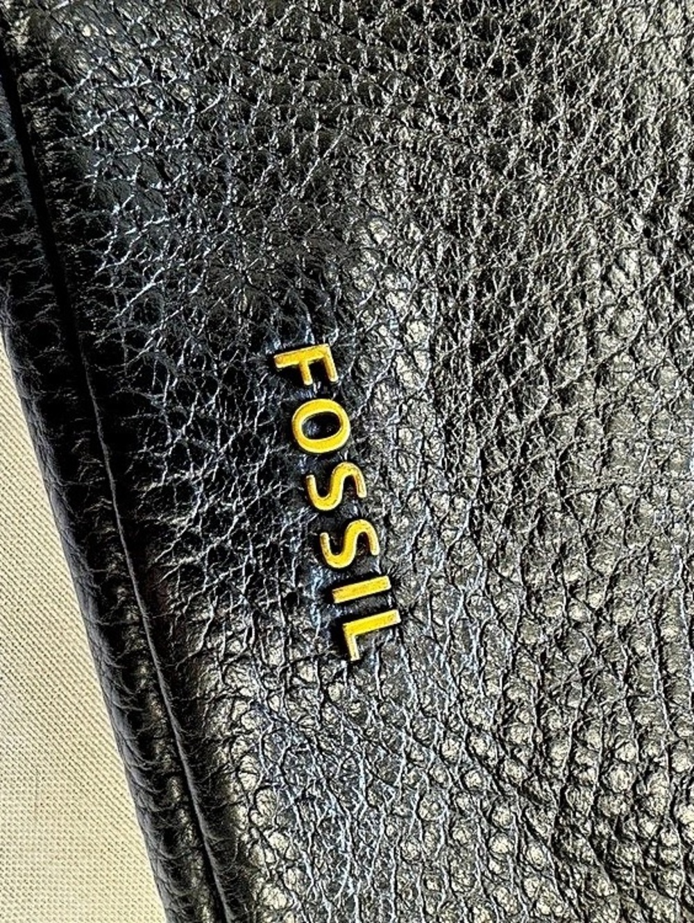 Fossil Gemma black pebbles leather Crossbody purse - Picture 10 of 12